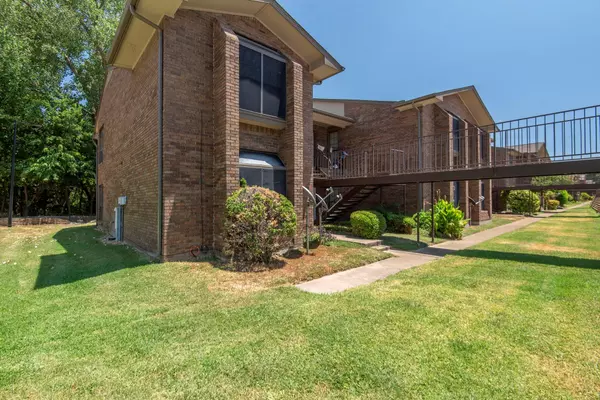 Garland, TX 75043,4452 Chaha Road #101