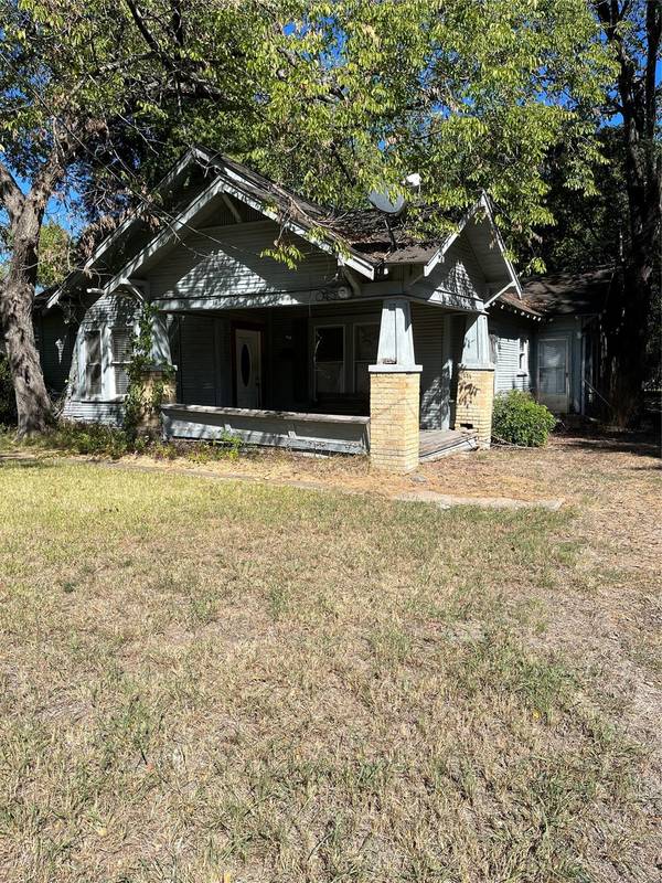 1031 SW 1st Street, Cooper, TX 75432