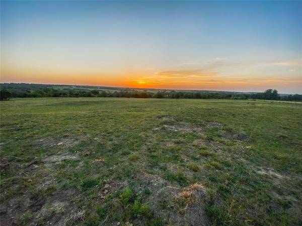 8600 Colony Road, Tolar, TX 76476