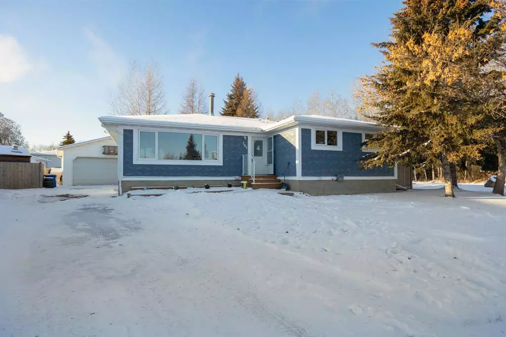 Fort Mcmurray, AB T9H 3X5,282 Hillcrest DR