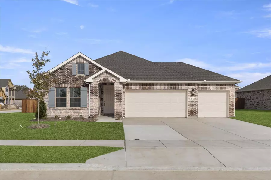 1512 Whitworth Drive, Fort Worth, TX 76052