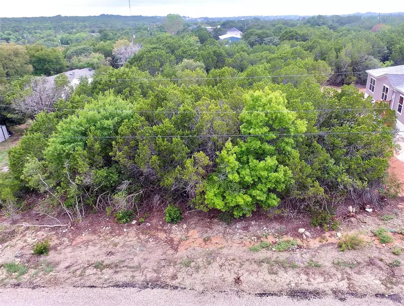 1410 Corona Drive, Granbury, TX 76048