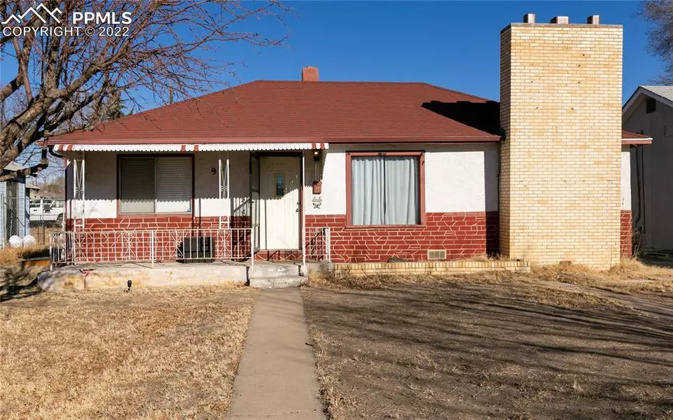 925 W 16th ST, Pueblo, CO 81003