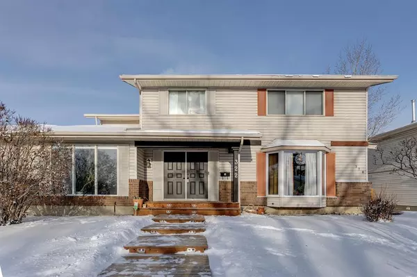 Calgary, AB T2W 3P3,322 Woodvale CRES SW