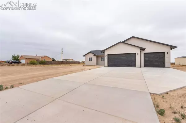 Pueblo West, CO 81007,420 Desert Cove DR