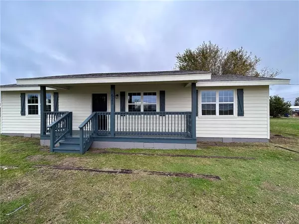 621 W 2nd Street, Calumet, OK 73014