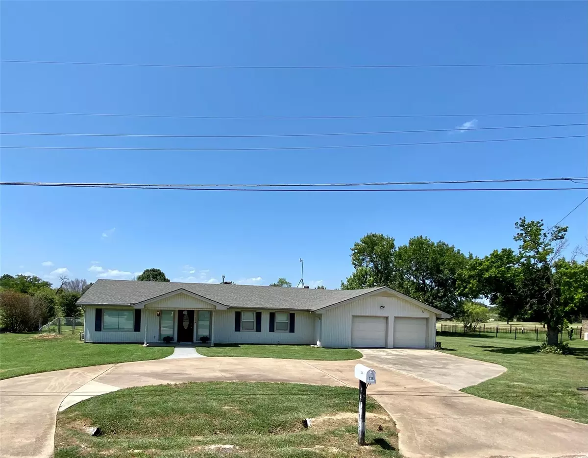 Runaway Bay, TX 76426,236 Half Moon Way