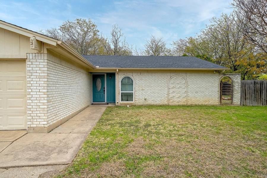 436 Meadow Street, Saginaw, TX 76179