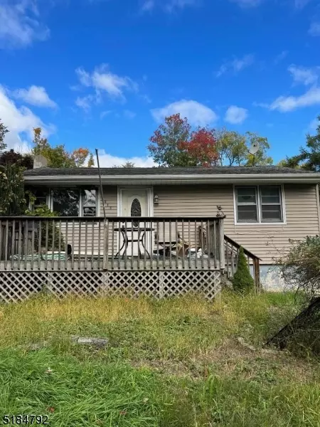 210 Belvidere Ave, Oxford Twp., NJ 07863