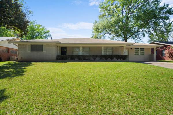 4204 Fern, Shreveport, LA 71105