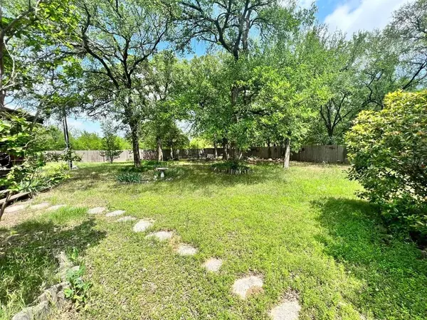 Burleson, TX 76028,2544 Cypress Lane