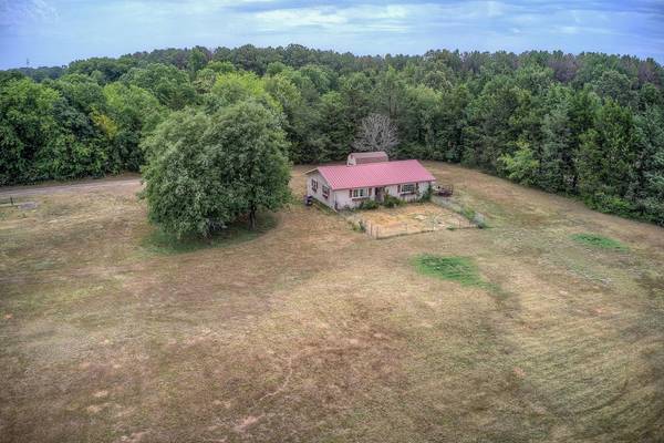 2306 SE Access Road, Mount Vernon, TX 75457