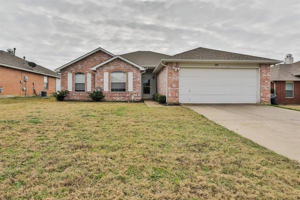 3206 Sparta Drive, Corinth, TX 76210