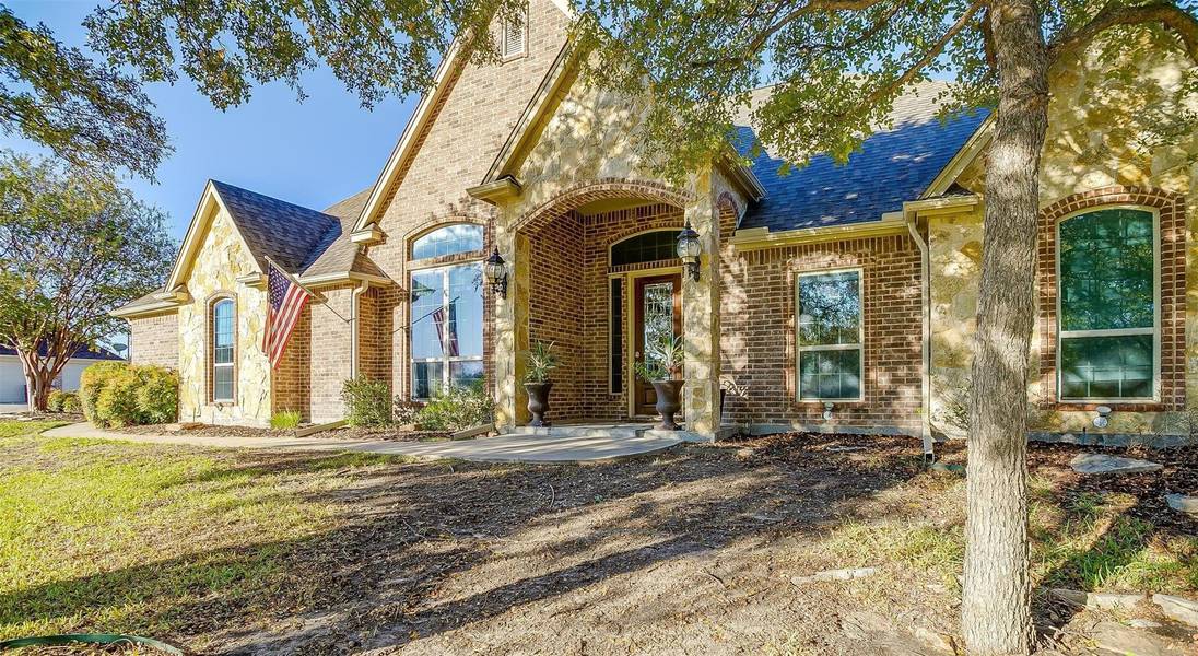 214 Deer Creek Drive, Aledo, TX 76008