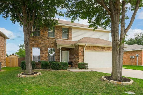 417 Deer Park Drive, Lewisville, TX 75067