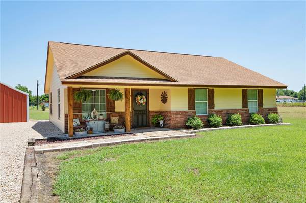 208 Hackleman, Roxton, TX 75477