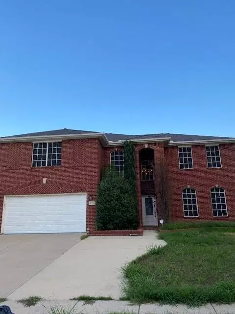 4518 St. Andrews Drive, Grand Prairie, TX 75052