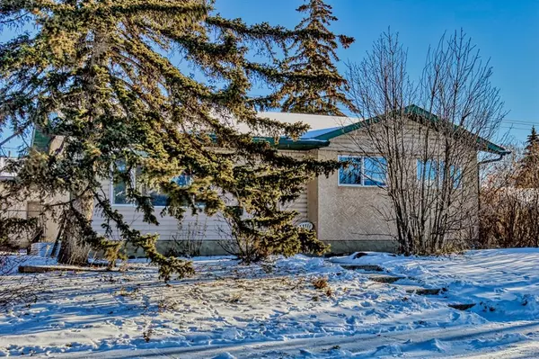 Calgary, AB T2A 4T4,339 Penswood WAY SE