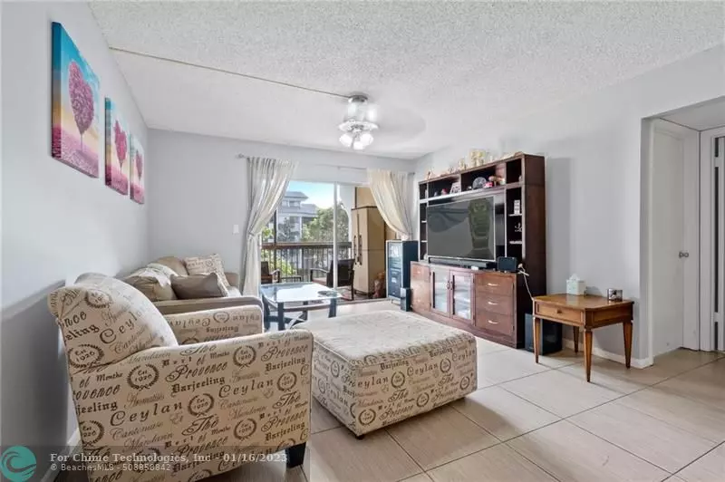 Plantation, FL 33324,721 N Pine Island Rd  #302