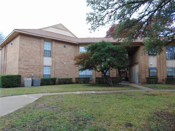 16301 Ledgemont Lane #171, Addison, TX 75001