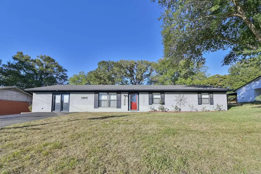 1025 Emily Lane, Mineola, TX 75773