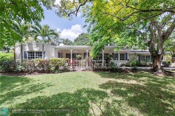 21 N Fig Tree Ln,  Plantation,  FL 33317