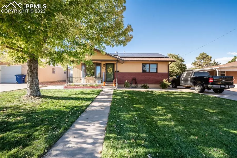 39 Duke ST, Pueblo, CO 81005