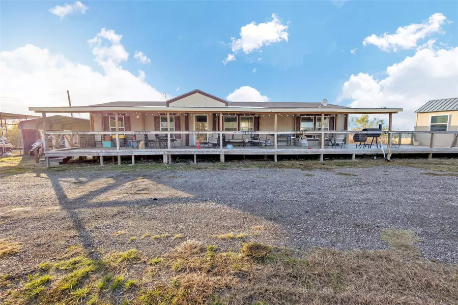 11794 County Road 4037, Kemp, TX 75143