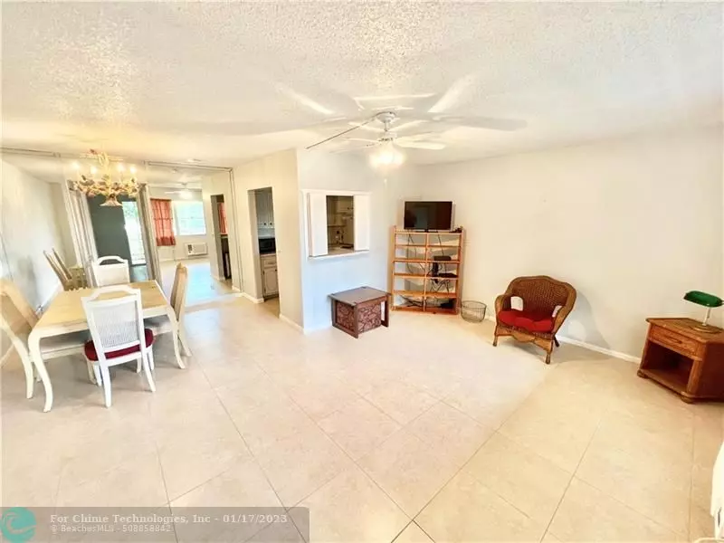 Deerfield Beach, FL 33442,450 Tilford U  #450