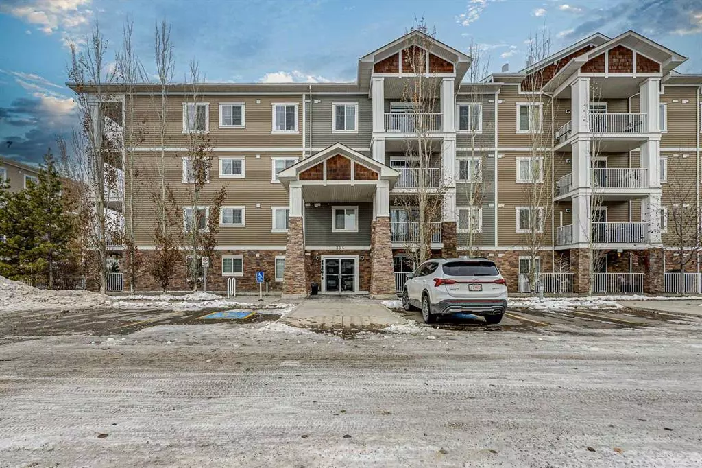 Calgary, AB T3M 1W2,304 Cranberry PARK SE #307