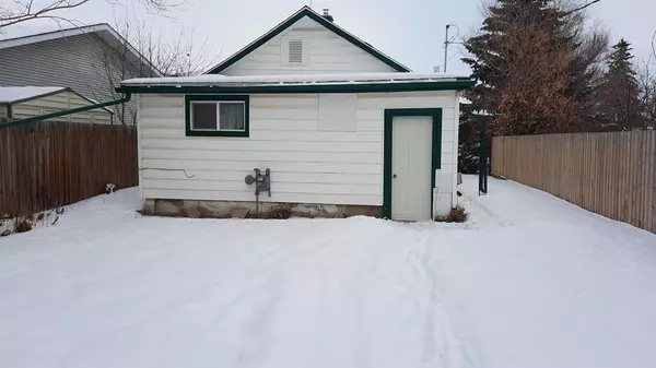 Drumheller, AB T0J0Y1,97 Poplar ST