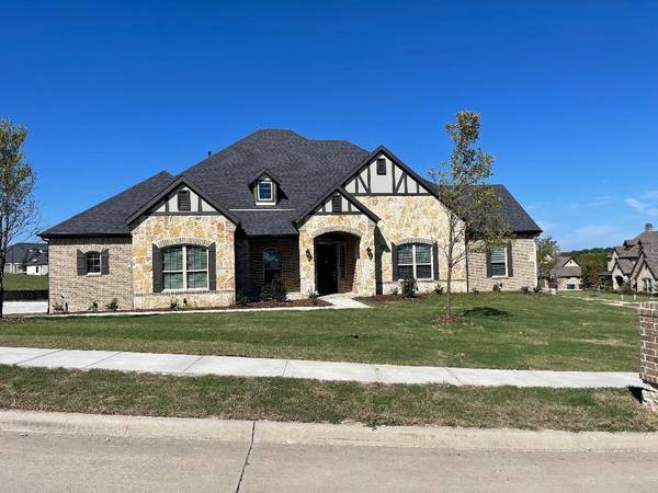 1 Peregrine Circle, Heath, TX 75032