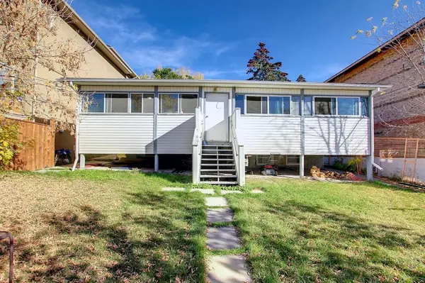 Calgary, AB T3B 1B6,2315 48 ST NW