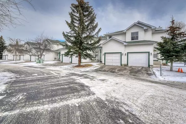 Calgary, AB T3K 4L7,133 Sandpiper LN NW