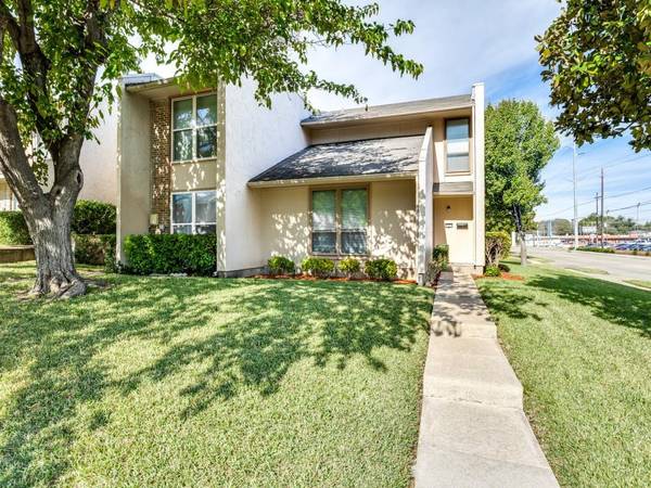 303 Valley Park Drive, Garland, TX 75043