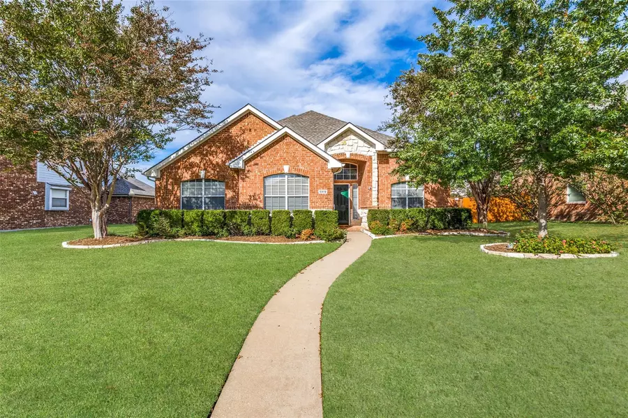 5419 Wellington Drive, Richardson, TX 75082