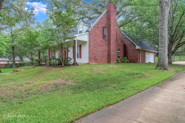 Greenwood, LA 71033,7109 Pine Oak Lane