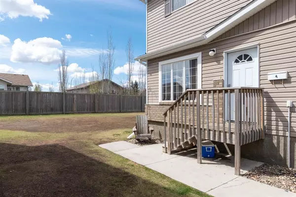 Lloydminster, SK S9V 0Z3,1811 49 Avenue #4