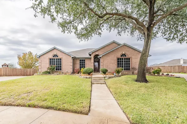 3 Charleston Court, Mansfield, TX 76063