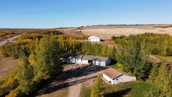 Rural, SK S0M 2Y0,SE 33-51-21W3 ext 1 & 2