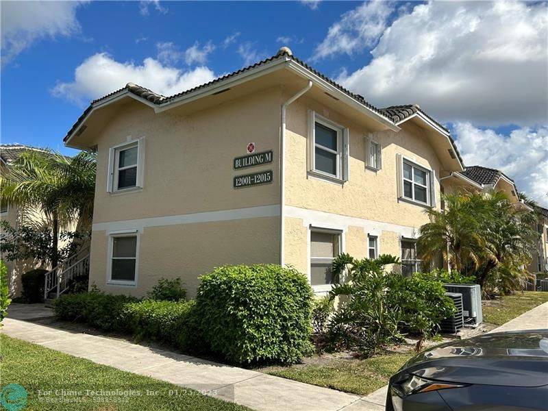 Coral Springs, FL 33065,12001 Royal Palm Blvd  #1M