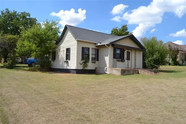 601 W 4th Street, Cordell, OK 73632