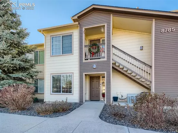 Denver, CO 80123,8785 W Berry AVE #103