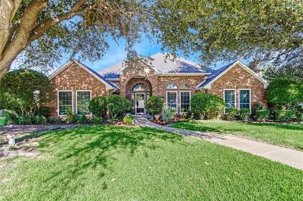 1701 Palomino Drive, Rowlett, TX 75088