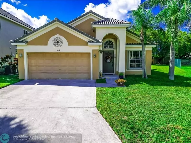 9913 N Grand Duke Cir, Tamarac, FL 33321