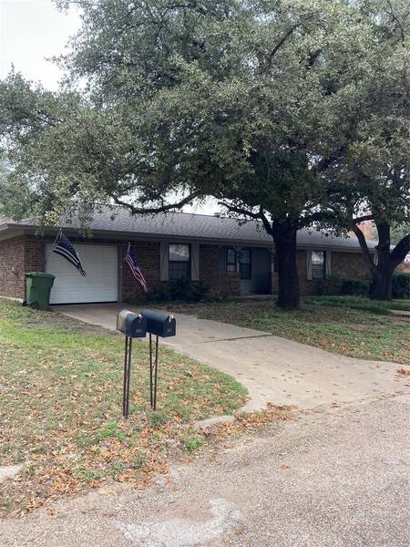 405 Bond, Hillsboro, TX 76645