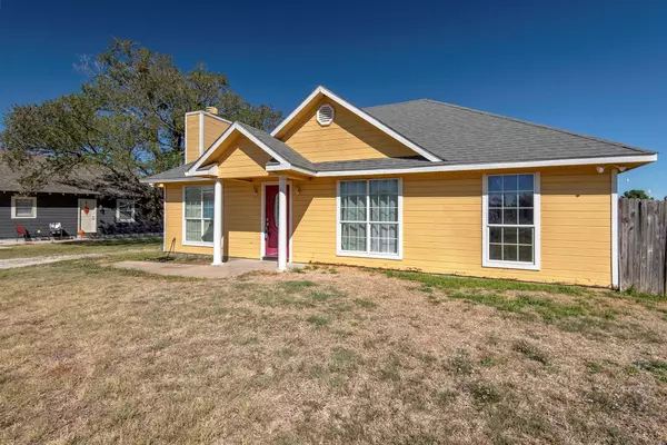 Gunter, TX 75058,204 Maple Street