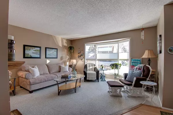 Airdrie, AB T4B1V9,105 Summerwood PL SE