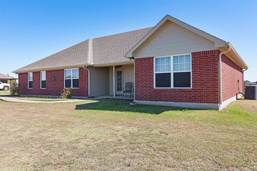 2473 County Road 2710, Caddo Mills, TX 75135