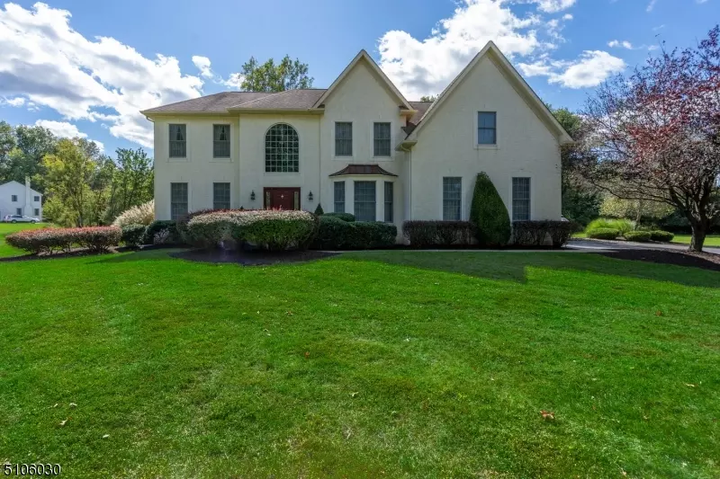 5 CHIMNEY HILL DRIVE, West Amwell Twp., NJ 08530